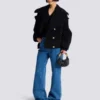 Pea Coat aus Wolle mit 4 Knöpfen Pea Coat aus Wolle mit 4 Knöpfen