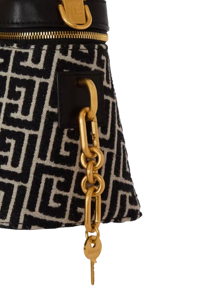 Pulse Vanity Bag aus Jacquard-Canvas mit Monogramm und Leder Pulse Vanity Bag aus Jacquard-Canvas mit Monogramm und Leder