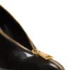 Pumps mit Keilabsatz und Reißverschluss aus Lackleder Pumps mit Keilabsatz und Reißverschluss aus Lackleder
