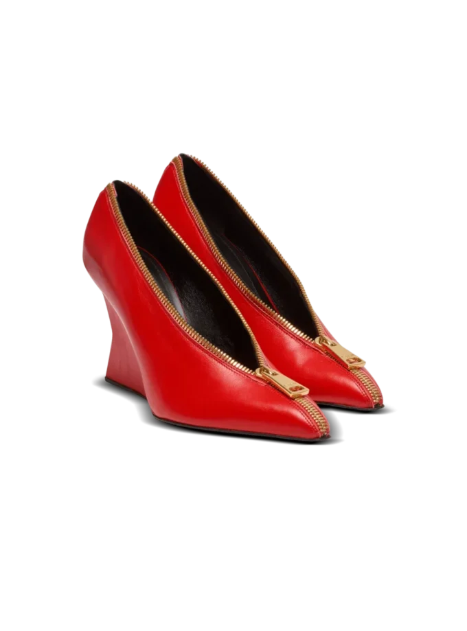 Pumps mit Keilabsatz und Reißverschluss aus Lammleder Pumps mit Keilabsatz und Reißverschluss aus Lammleder