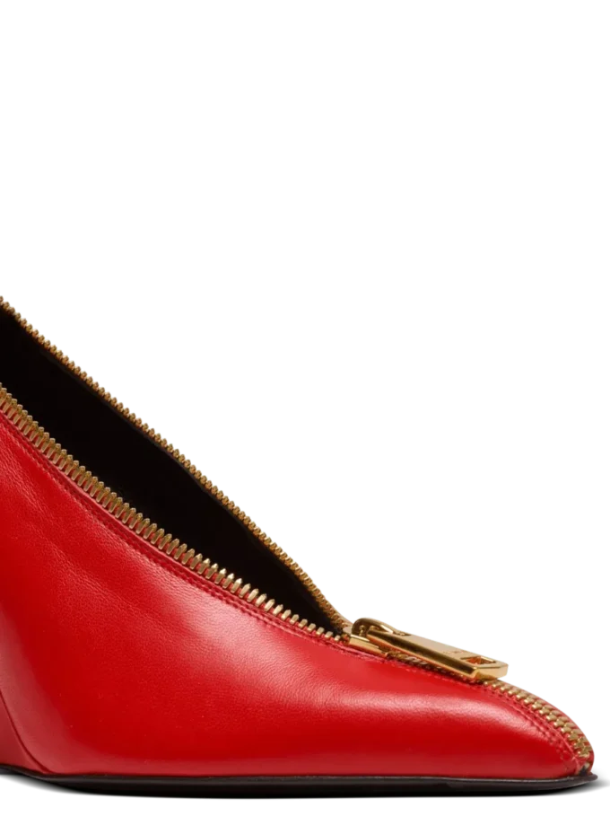 Pumps mit Keilabsatz und Reißverschluss aus Lammleder Pumps mit Keilabsatz und Reißverschluss aus Lammleder