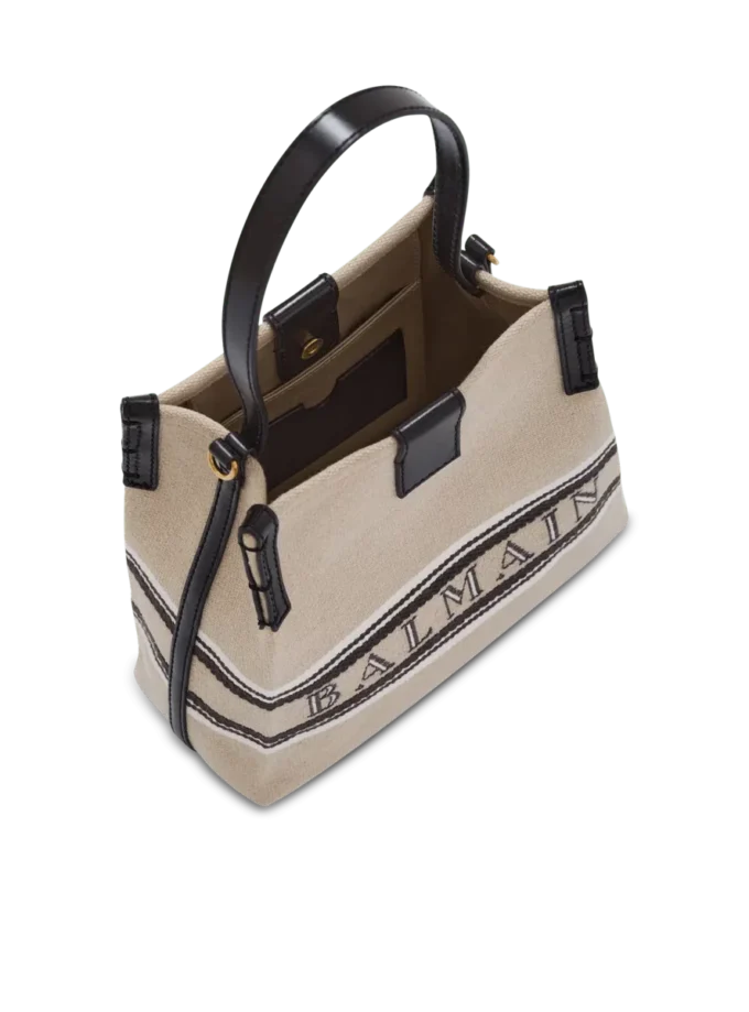 Release Beuteltasche aus Canvas und Kalbsleder Release Beuteltasche aus Canvas und Kalbsleder