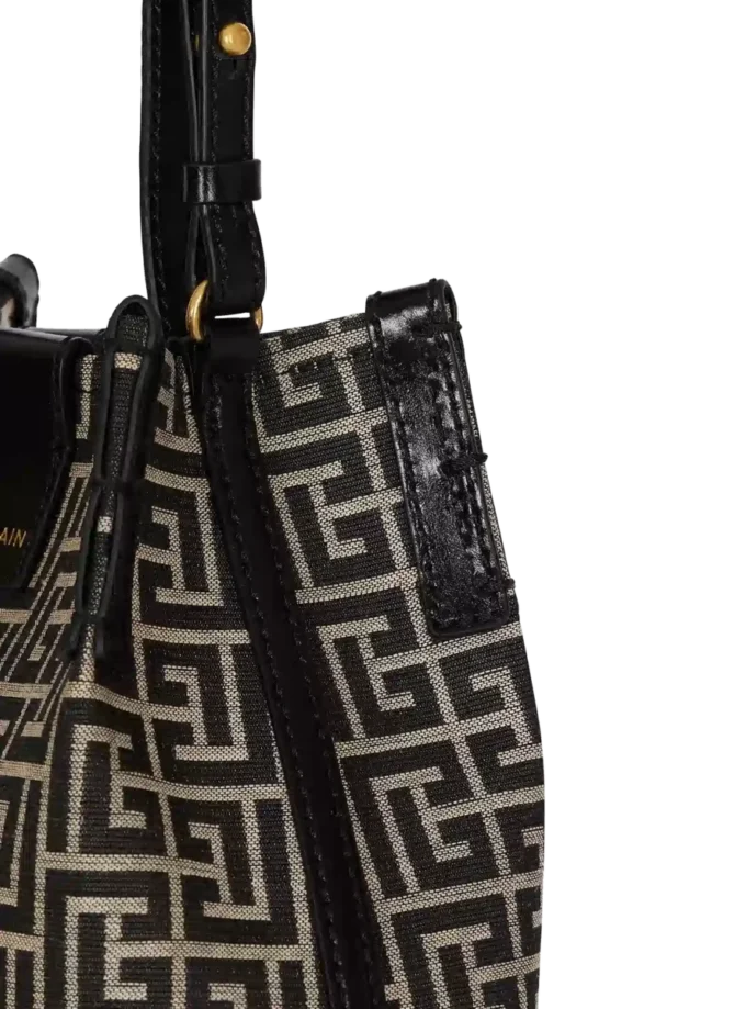Release Beuteltasche aus Jacquard und Kalbsleder Release Beuteltasche aus Jacquard und Kalbsleder