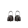 Satin-Slingbacks mit Piercing