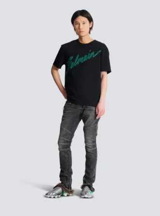 Schmal geschnittene Bikerhose aus Denim