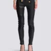 Schmal geschnittene Bikerhose aus Lammleder Schmal geschnittene Bikerhose aus Lammleder