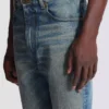 Schmale Jeans mit geradem Bein aus Vintage-Denim Schmale Jeans mit geradem Bein aus Vintage-Denim