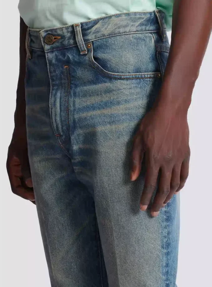 Schmale Jeans mit geradem Bein aus Vintage-Denim Schmale Jeans mit geradem Bein aus Vintage-Denim
