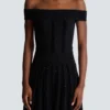 Schulterfreies Glitzer-Strickkleid Schulterfreies Glitzer-Strickkleid