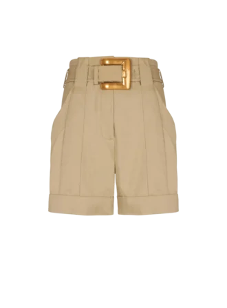 Shorts aus Baumwollgabardine mit Gürtel