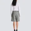 Shorts mit Abnähern und Prince-of-Wales-Karomuster Shorts mit Abnähern und Prince-of-Wales-Karomuster