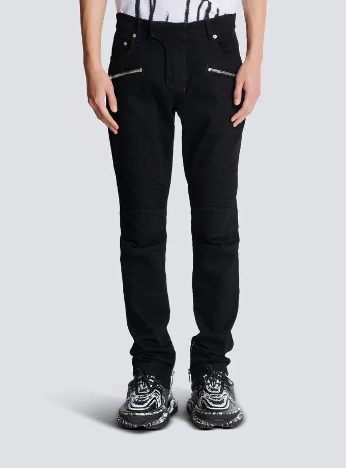 Slim-Fit-Bikerjeans aus schwarzem Denim Slim-Fit-Bikerjeans aus schwarzem Denim