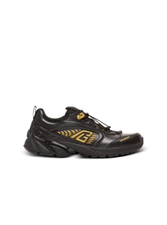 Sneaker aus glasiertem Leder in Cosmic Dust