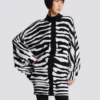 Strickkleid mit Zebra-Intarsien Strickkleid mit Zebra-Intarsien