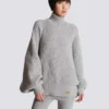 Strickpullover mit hohem Kragen und Rippstrick