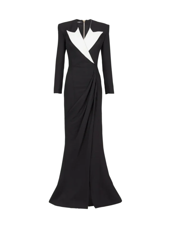 Strukturiertes langes Kleid aus Crêpe