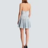 Strukturiertes Strickkleid mit Neckholder und A-Linie Strukturiertes Strickkleid mit Neckholder und A-Linie