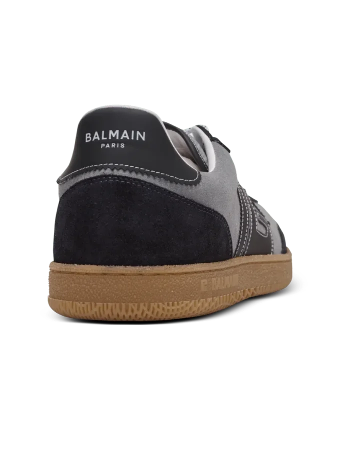 Swan Sneakers aus Wildleder von Balmain Swan Sneakers aus Wildleder von Balmain