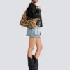 Sync Hobo-Tasche aus Leder mit Leopardenmuster Sync Hobo-Tasche aus Leder mit Leopardenmuster
