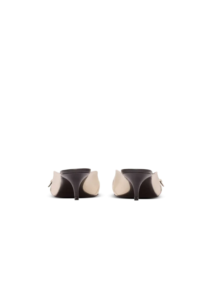 Sync Leder-Pantoletten mit spitzer Zehenpartie Sync Leder-Pantoletten mit spitzer Zehenpartie