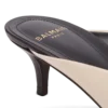 Sync Leder-Pantoletten mit spitzer Zehenpartie Sync Leder-Pantoletten mit spitzer Zehenpartie