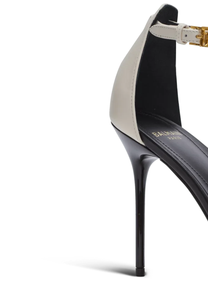 Sync Leder-Stilettos mit spitzer Zehenpartie Sync Leder-Stilettos mit spitzer Zehenpartie