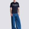 T-Shirt mit Balmain Paris-Print T-Shirt mit Balmain Paris-Print