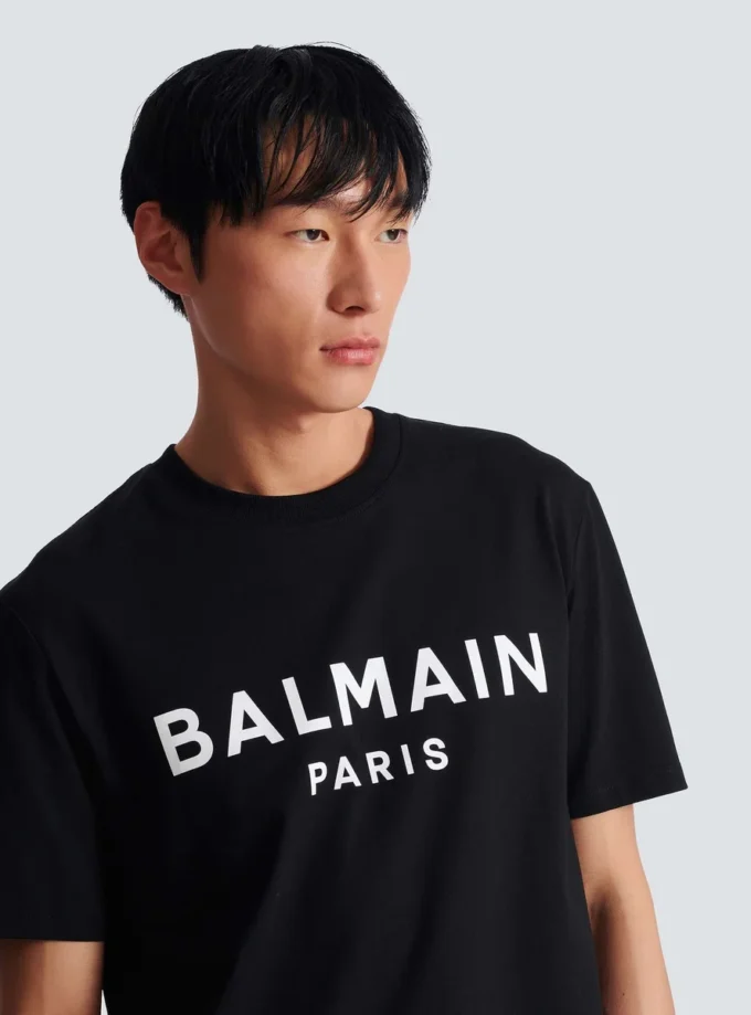 T-Shirt mit Balmain Paris-Print T-Shirt mit Balmain Paris-Print