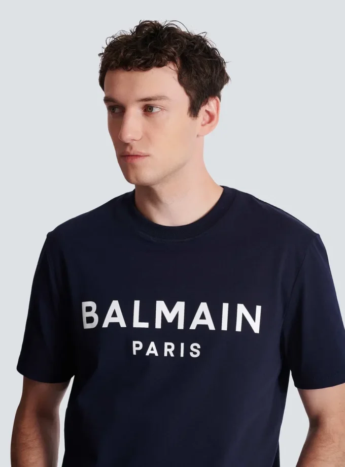 T-Shirt mit Balmain Paris-Print T-Shirt mit Balmain Paris-Print