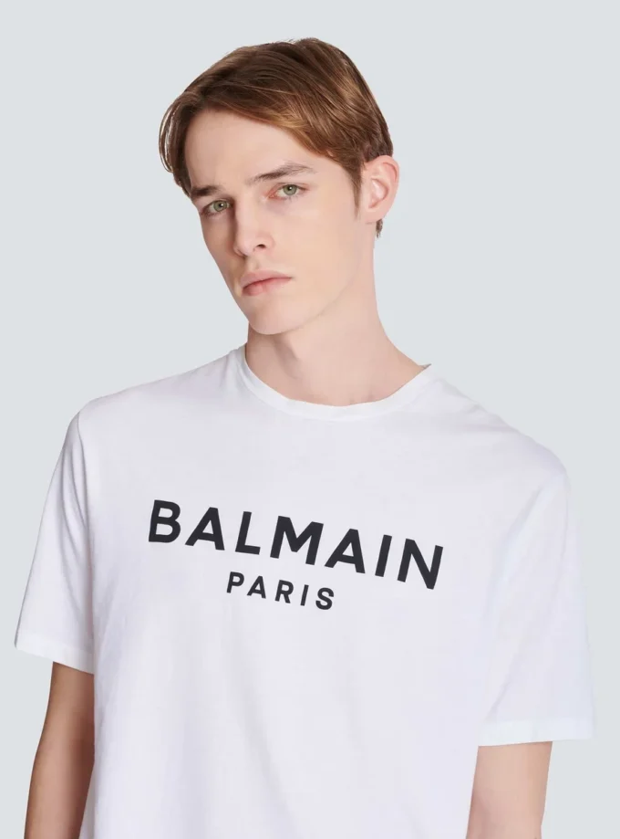 T-Shirt mit Balmain Paris-Print T-Shirt mit Balmain Paris-Print