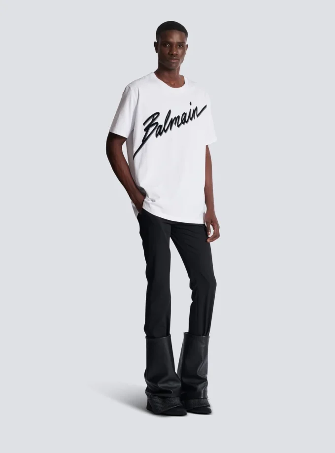 T-Shirt mit geflocktem Balmain-Schriftzug