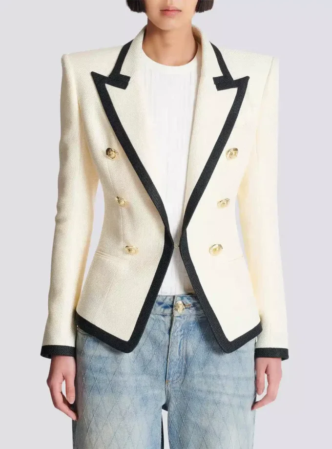 Taillierte zweifarbige Jacke mit Korbmuster