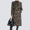 Trenchcoat mit Gürtel aus Jacquard mit Leopardenmuster Trenchcoat mit Gürtel aus Jacquard mit Leopardenmuster