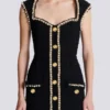 Tweedkleid mit Perlenbesatz Tweedkleid mit Perlenbesatz