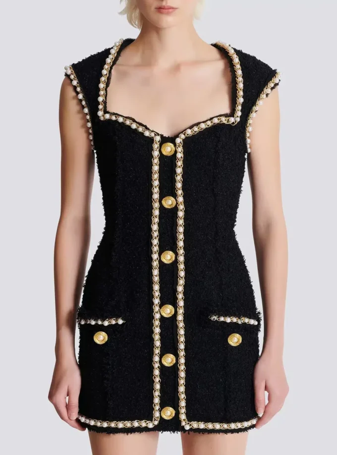 Tweedkleid mit Perlenbesatz Tweedkleid mit Perlenbesatz
