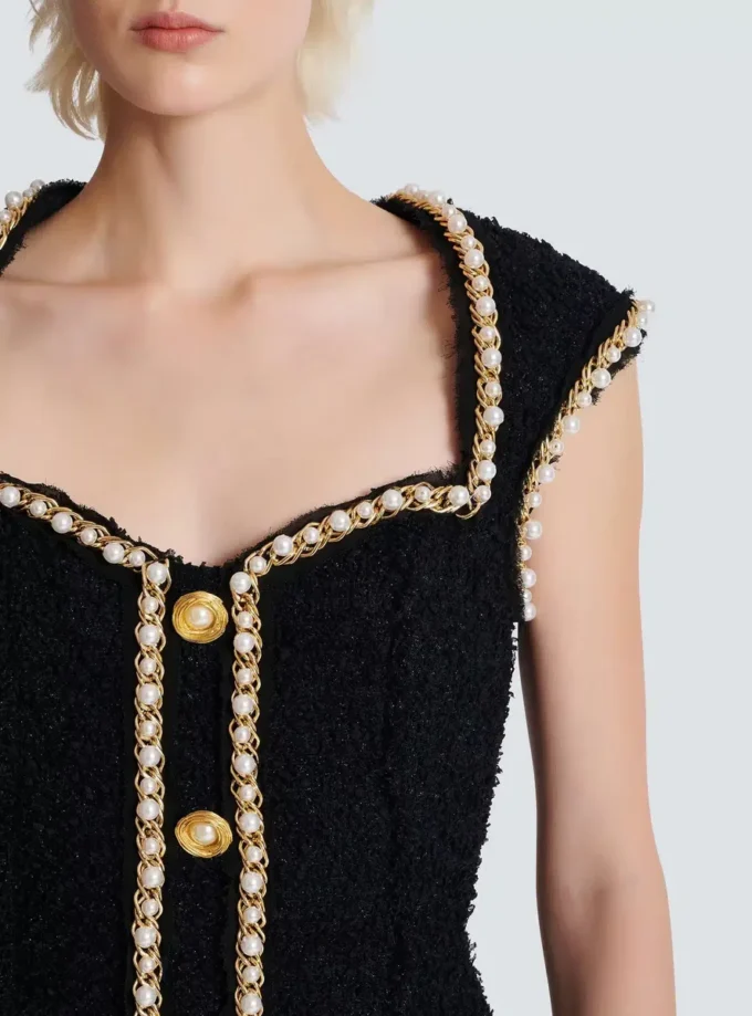 Tweedkleid mit Perlenbesatz Tweedkleid mit Perlenbesatz