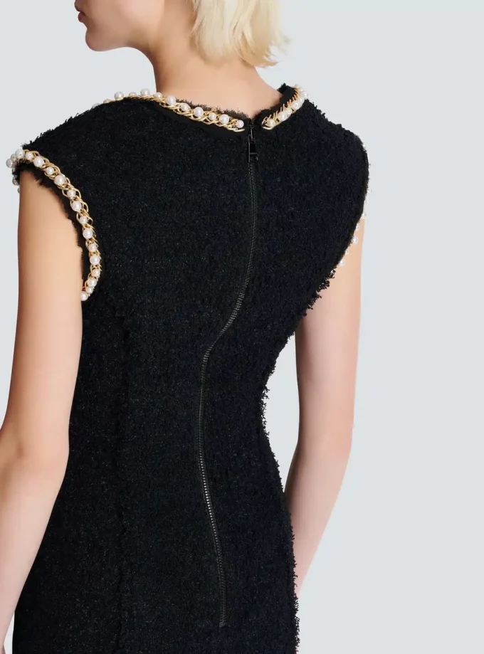 Tweedkleid mit Perlenbesatz Tweedkleid mit Perlenbesatz