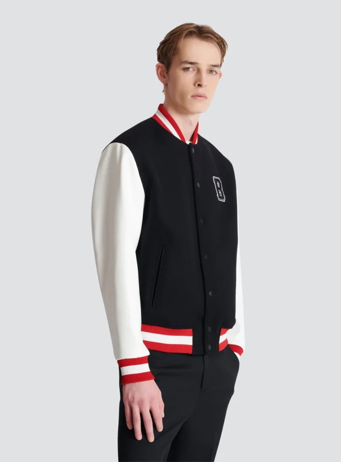 Varsity-Jacke aus Wolle und Kunstleder Varsity-Jacke aus Wolle und Kunstleder