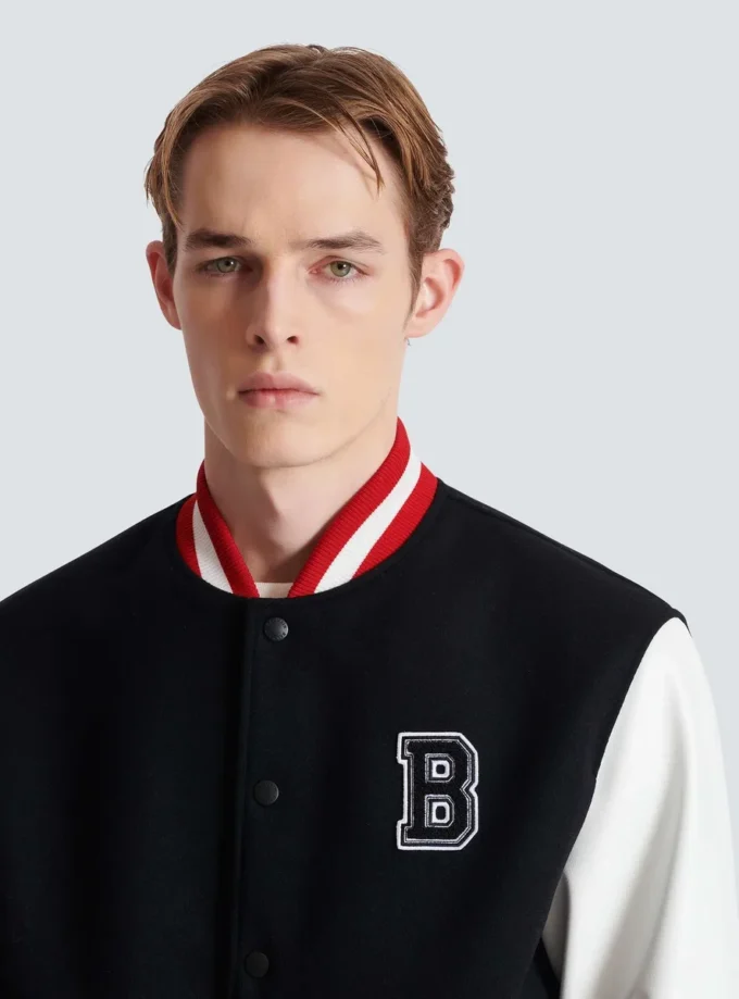 Varsity-Jacke aus Wolle und Kunstleder Varsity-Jacke aus Wolle und Kunstleder