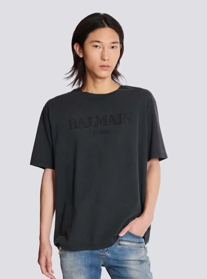 Vintage Balmain besticktes T-Shirt Vintage Balmain besticktes T-Shirt