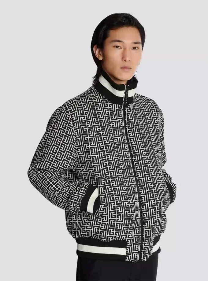 Wendbare Bomberjacke mit Monogramm
