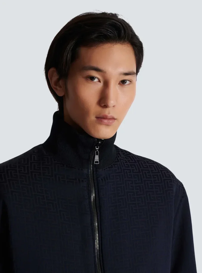 Wendbare Bomberjacke mit Monogramm